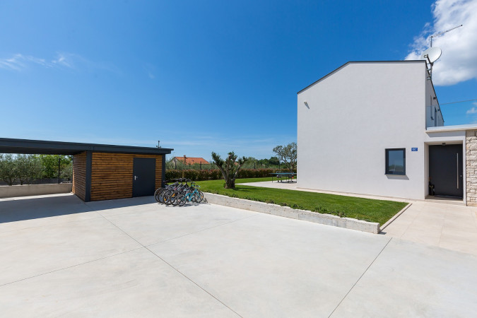 Exterior and surroundings, VILLA ANSI Luxury holiday home near Vi&scaron;njan in Istria VI&Scaron;NJAN/ISTRA/CROATIA