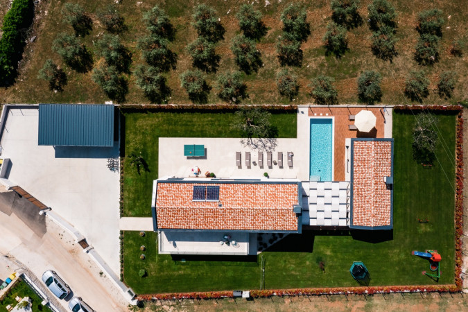 Aerial photos, VILLA ANSI Luxury holiday home near Vi&scaron;njan in Istria VI&Scaron;NJAN/ISTRA/CROATIA