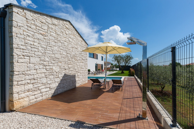Exterior and surroundings, VILLA ANSI Luxury holiday home near Vi&scaron;njan in Istria VI&Scaron;NJAN/ISTRA/CROATIA
