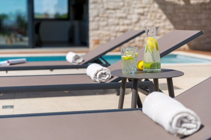 VILLA ANSI Luxury holiday home near Vi&scaron;njan in Istria VI&Scaron;NJAN/ISTRA/CROATIA